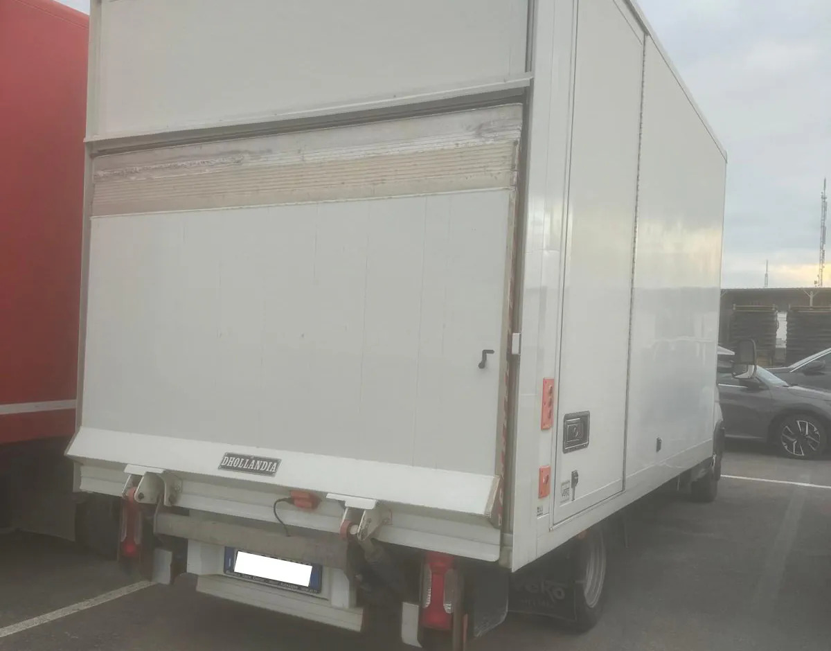 IVECO DAILY 35C14 - Closed box van: picture 2 IVECO DAILY 35C14 - Closed box van: picture 2