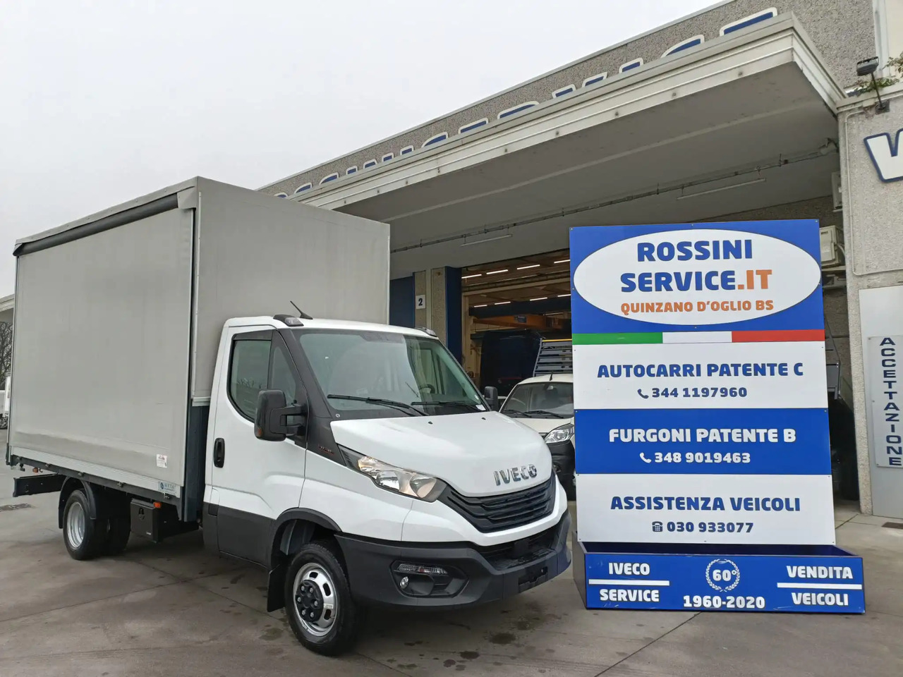 IVECO DAILY 35C16 3000 cc KM 0 - Curtain side van: picture 1 IVECO DAILY 35C16 3000 cc KM 0 - Curtain side van: picture 1
