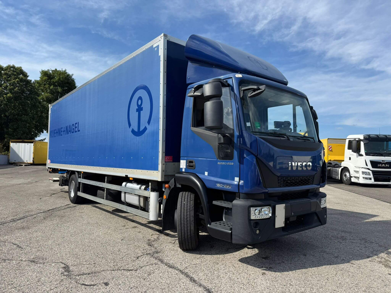 IVECO EUROCARGO 160E25P - Box truck: picture 1 IVECO EUROCARGO 160E25P - Box truck: picture 1
