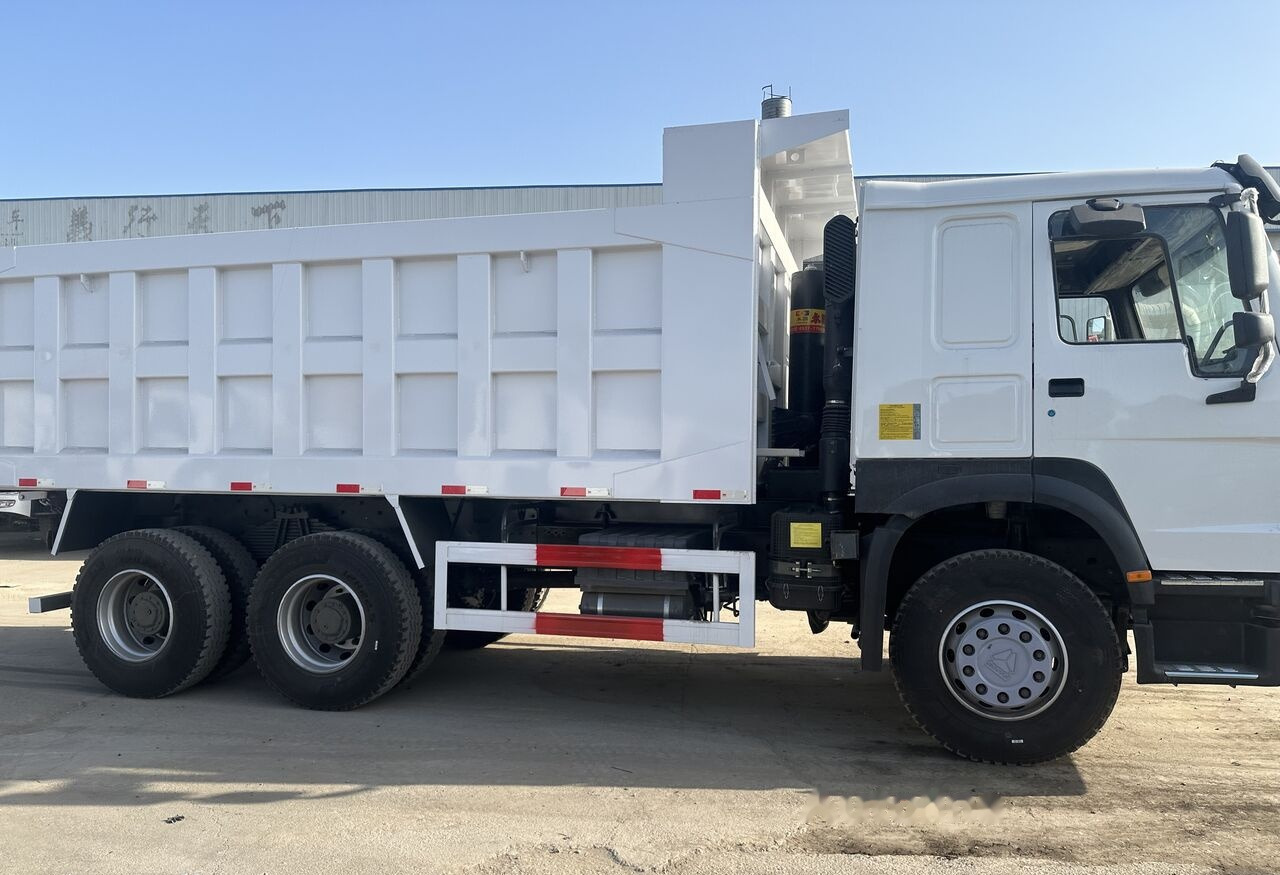 Howo 400 8X4 - Tipper: picture 4 Howo 400 8X4 - Tipper: picture 4