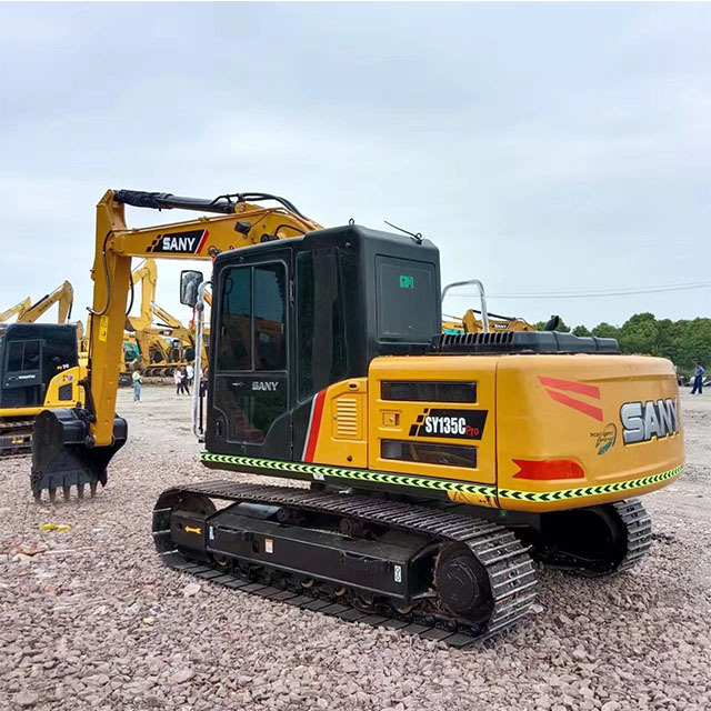 Sany SY135C - Crawler excavator: picture 2 Sany SY135C - Crawler excavator: picture 2