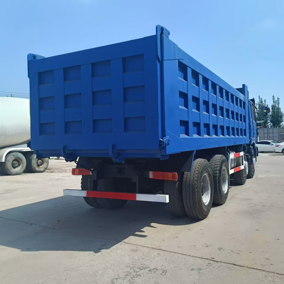 Shacman F3000 - Tipper: picture 3 Shacman F3000 - Tipper: picture 3