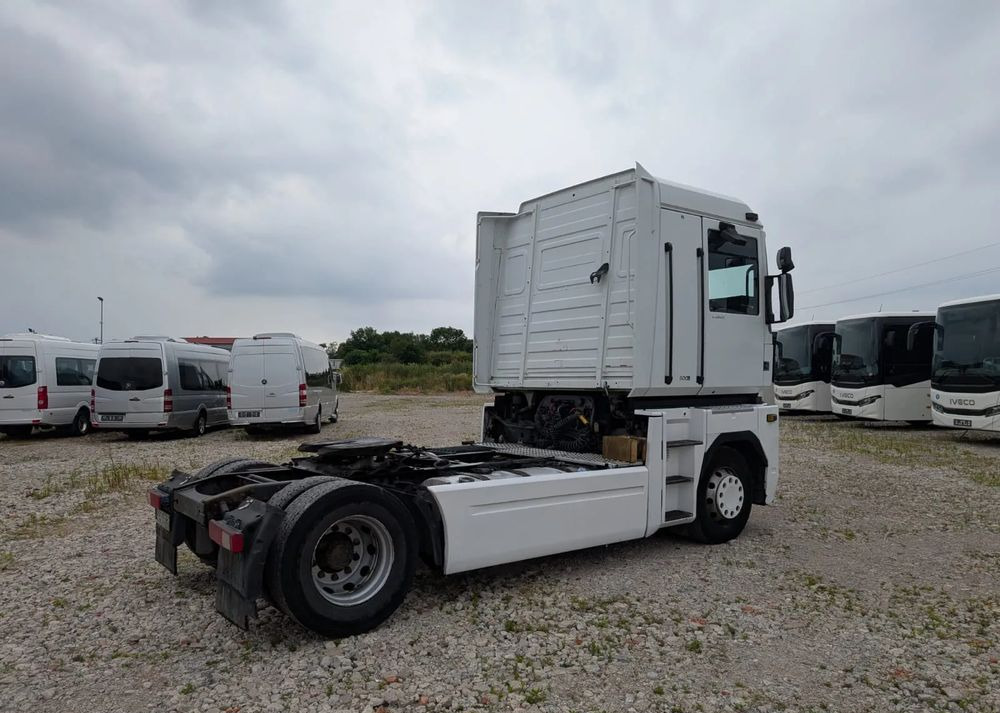 Renault Magnum - Tractor truck: picture 4 Renault Magnum - Tractor truck: picture 4