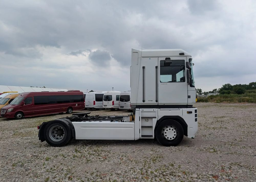 Renault Magnum - Tractor truck: picture 3 Renault Magnum - Tractor truck: picture 3