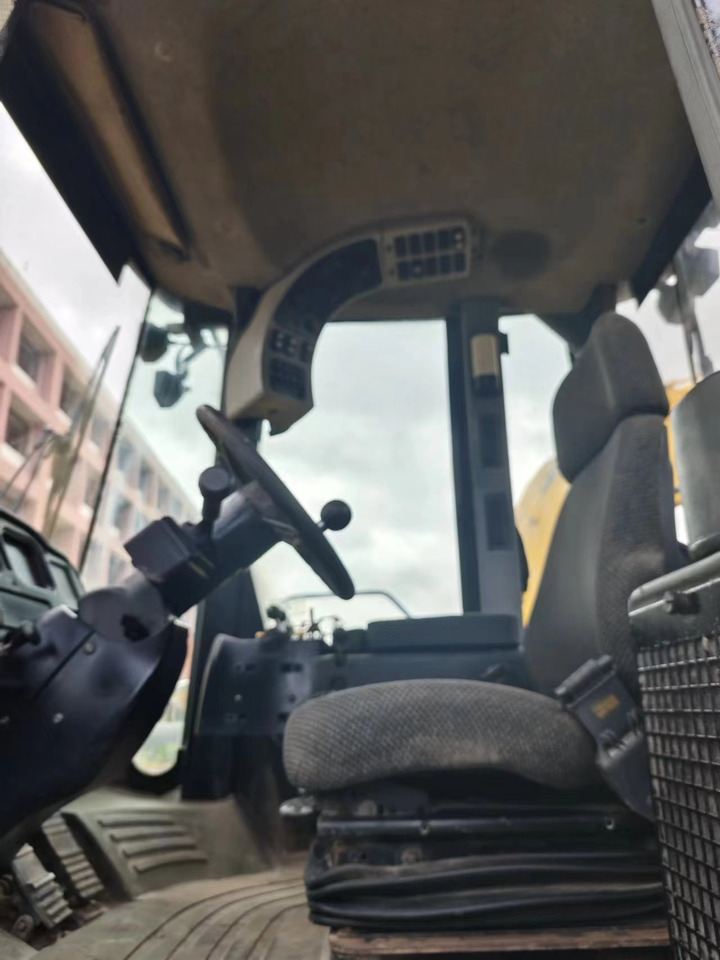 CATERPILLAR 966H - Wheel loader: picture 4 CATERPILLAR 966H - Wheel loader: picture 4