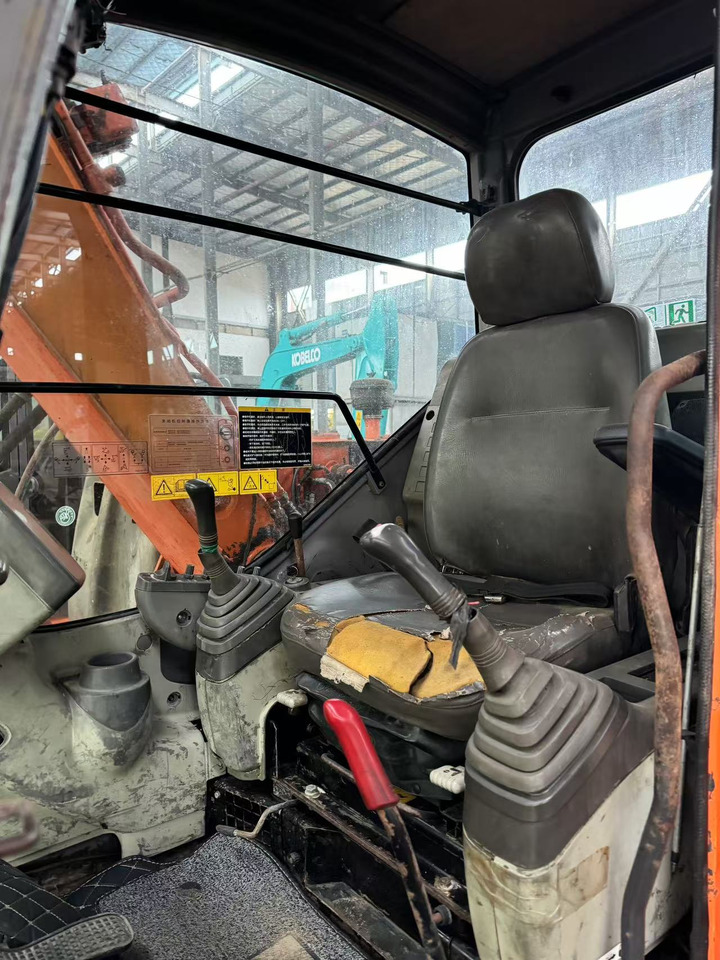 HITACHI ZX70 JAPAN SURPLUS - Mini excavator: picture 4 HITACHI ZX70 JAPAN SURPLUS - Mini excavator: picture 4