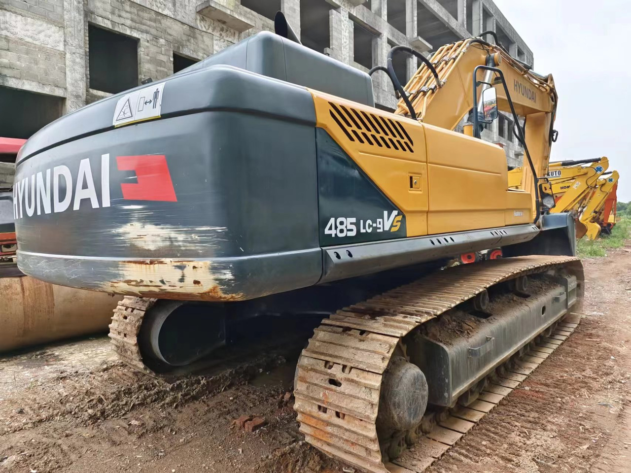 HYUNDAI R485LC9VS R485 - Crawler excavator: picture 1 HYUNDAI R485LC9VS R485 - Crawler excavator: picture 1
