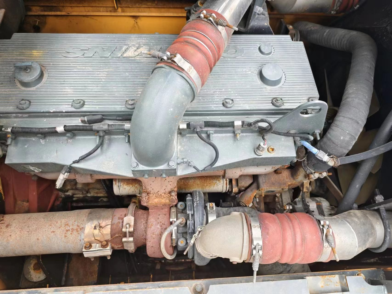 HYUNDAI R485LC9VS R485 - Crawler excavator: picture 3 HYUNDAI R485LC9VS R485 - Crawler excavator: picture 3