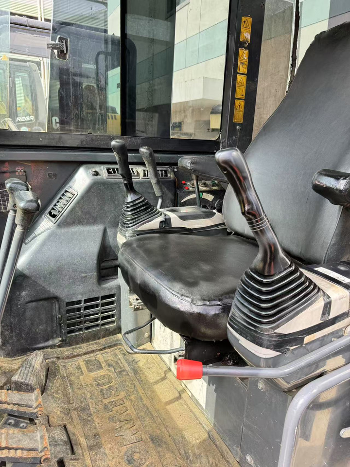 KOMATSU PC56-7 - Mini excavator: picture 3 KOMATSU PC56-7 - Mini excavator: picture 3