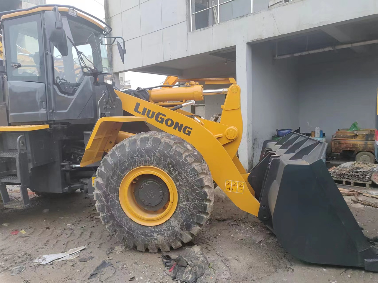 LIUGONG 856H - Wheel loader: picture 2 LIUGONG 856H - Wheel loader: picture 2