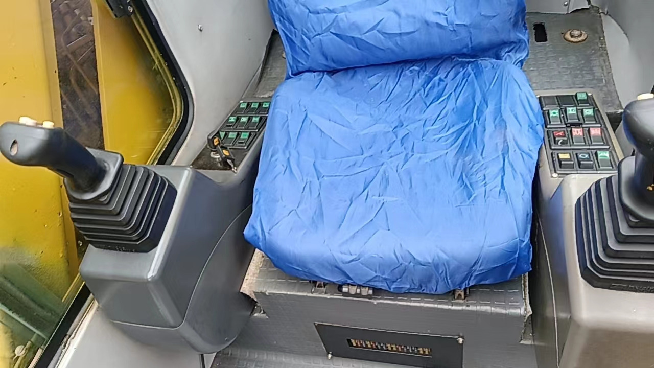 XCMG QY55K QY50K QY70K QY100K original XCMG made in China - Mobile crane: picture 4 XCMG QY55K QY50K QY70K QY100K original XCMG made in China - Mobile crane: picture 4