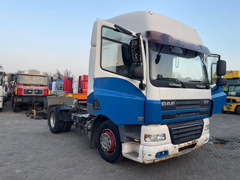 DAF CF 85 Tractor unit - Tractor truck: picture 1 DAF CF 85 Tractor unit - Tractor truck: picture 1