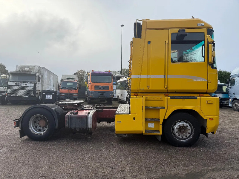 Renault Magnum 430 Tractor unit - Tractor truck: picture 4 Renault Magnum 430 Tractor unit - Tractor truck: picture 4