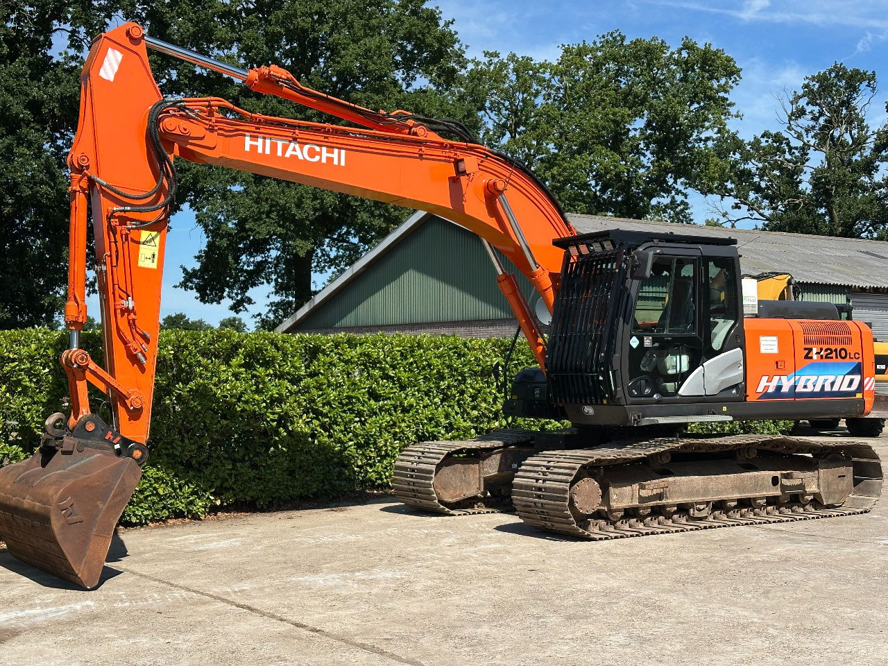 Hitachi ZH210LC-5B - Crawler excavator: picture 1 Hitachi ZH210LC-5B - Crawler excavator: picture 1