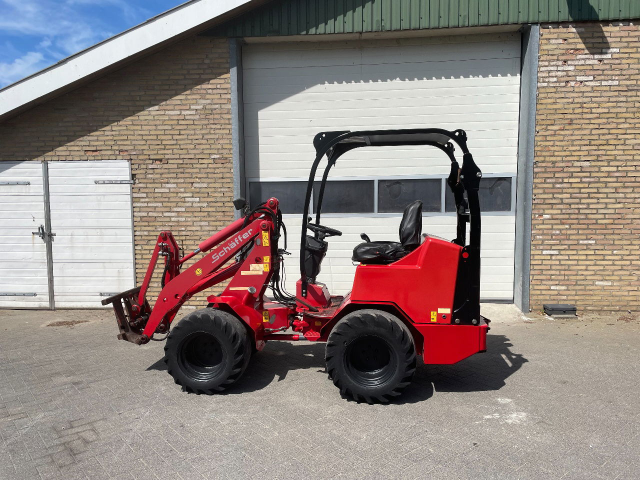 Schäffer 2033 - Wheel loader: picture 1 Schäffer 2033 - Wheel loader: picture 1