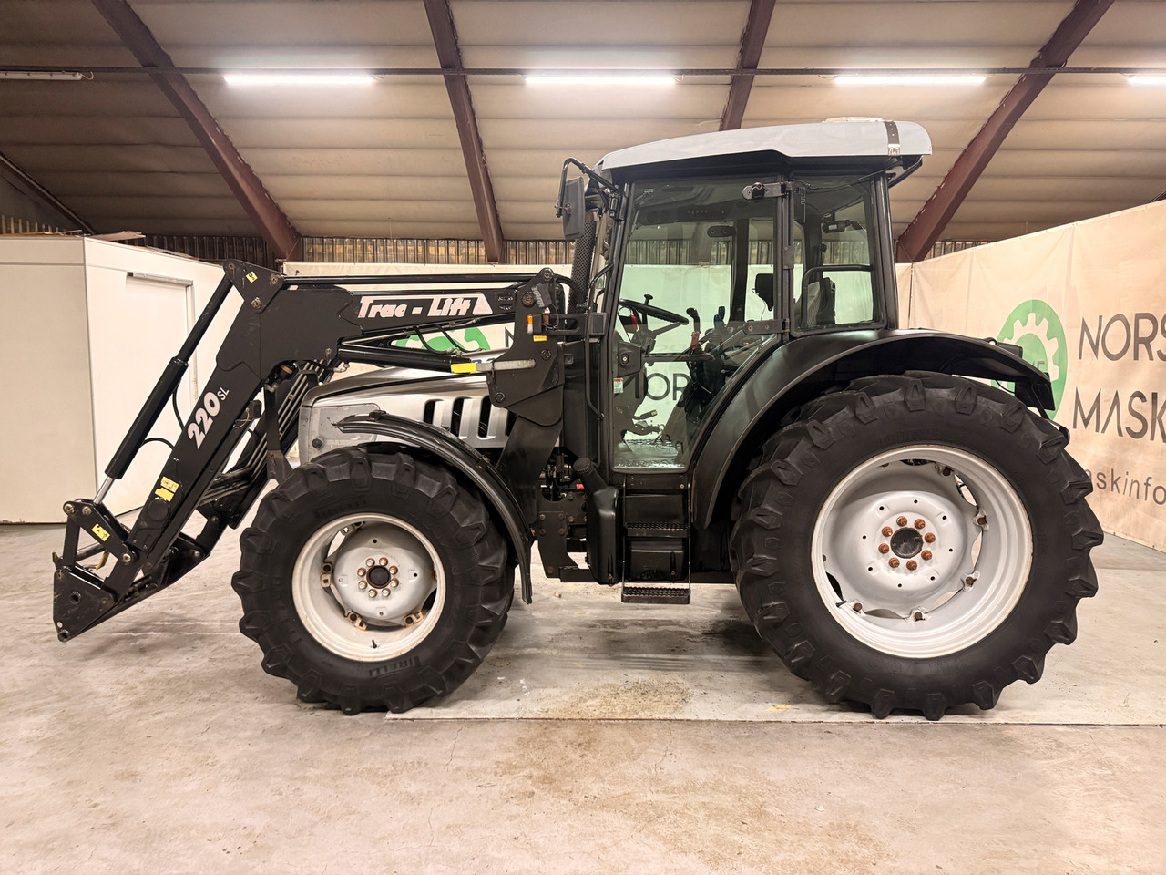 Lamborghini R3.95 - Farm tractor: picture 2 Lamborghini R3.95 - Farm tractor: picture 2