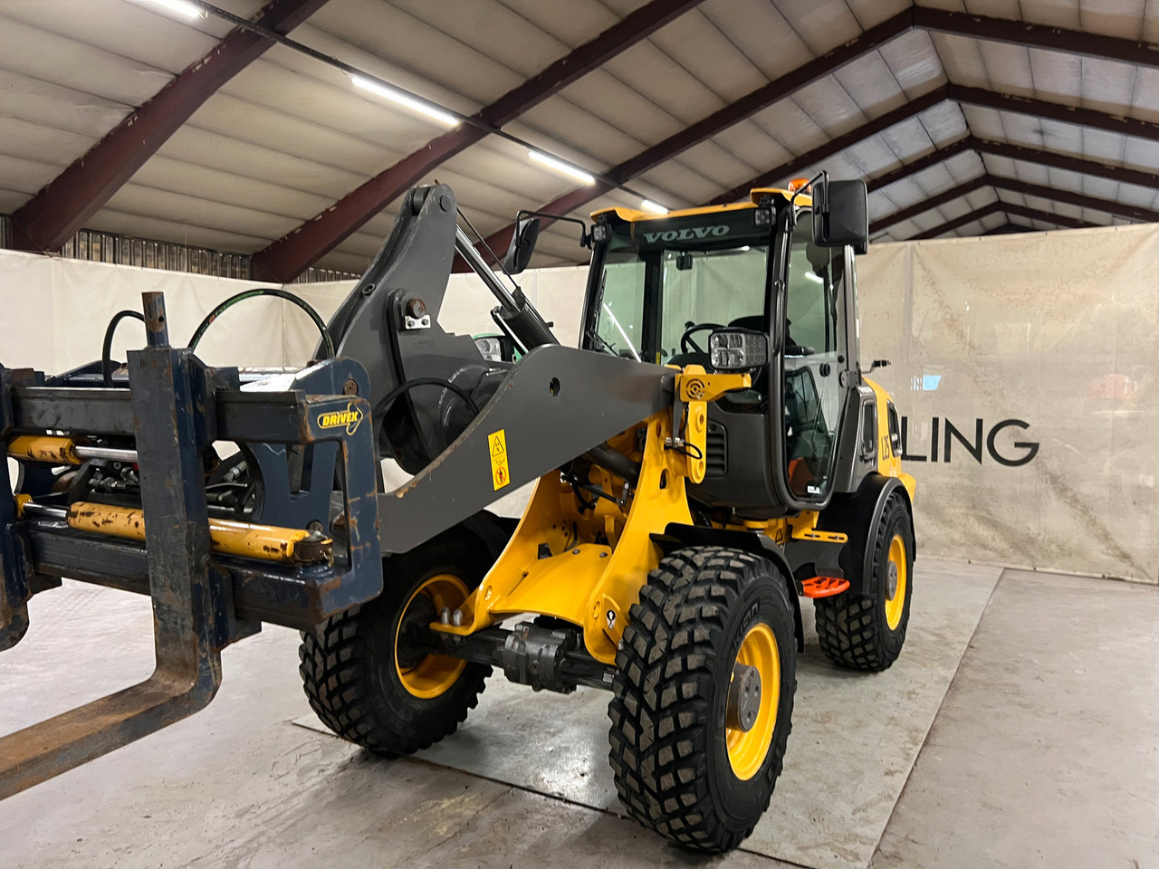 Volvo JL25H - Wheel loader: picture 4 Volvo JL25H - Wheel loader: picture 4