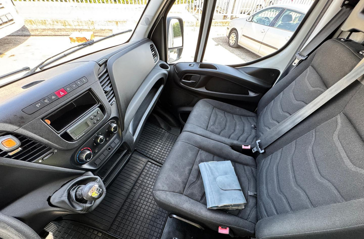 IVECO DAILY 35S15 - FRIGO FRC - PATENTE B - Refrigerated delivery van: picture 5 IVECO DAILY 35S15 - FRIGO FRC - PATENTE B - Refrigerated delivery van: picture 5