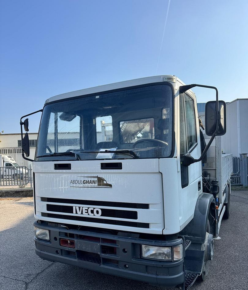 Iveco Eurocargo 150E23 con Gru HIAB - Dropside/ Flatbed truck, Crane truck: picture 2 Iveco Eurocargo 150E23 con Gru HIAB - Dropside/ Flatbed truck, Crane truck: picture 2