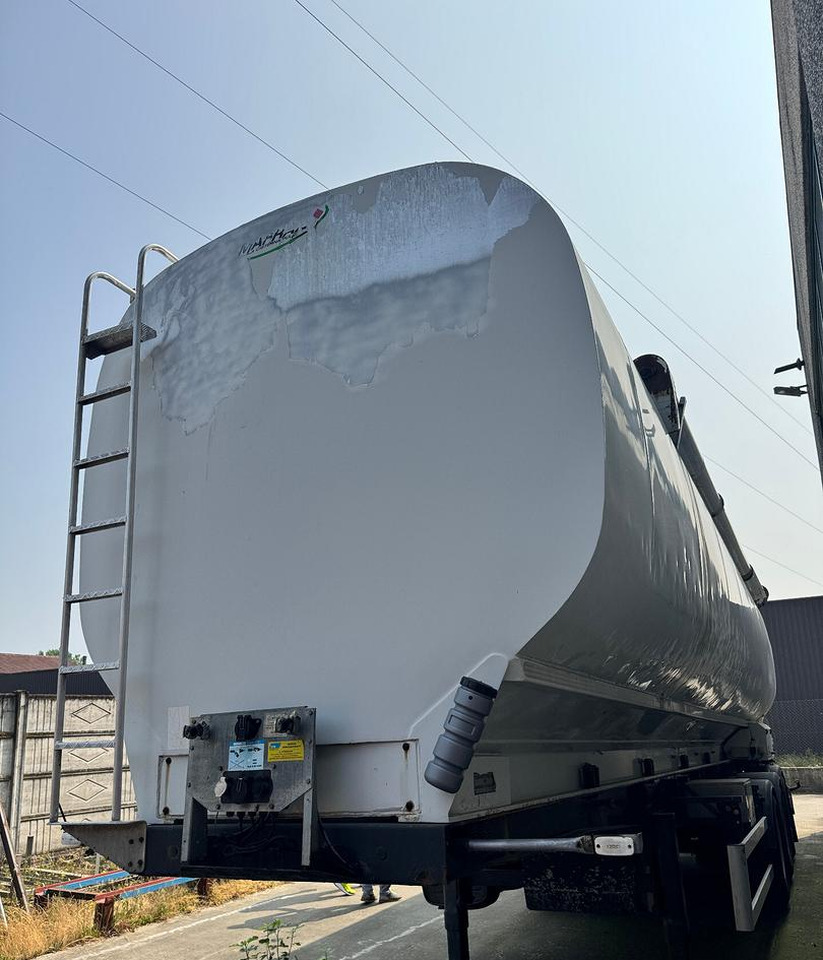 SEMIRIMORCHIO BARTOLETTI CISTERNA MANGIMI - Tanker semi-trailer: picture 5 SEMIRIMORCHIO BARTOLETTI CISTERNA MANGIMI - Tanker semi-trailer: picture 5