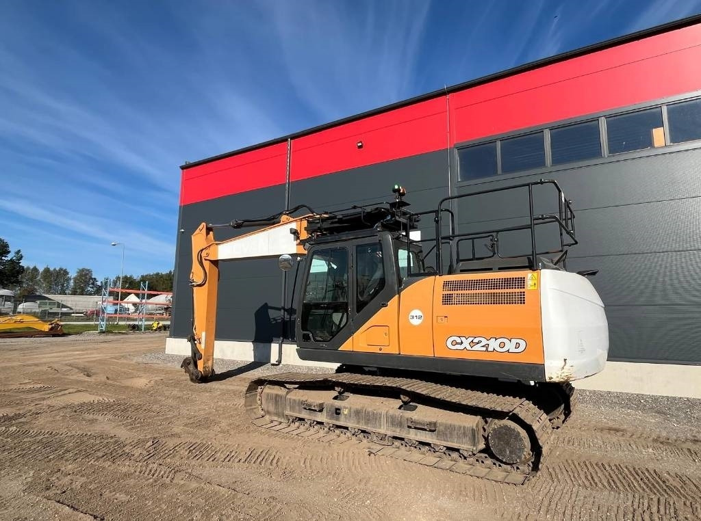 Case CX 210 D - Crawler excavator: picture 3 Case CX 210 D - Crawler excavator: picture 3