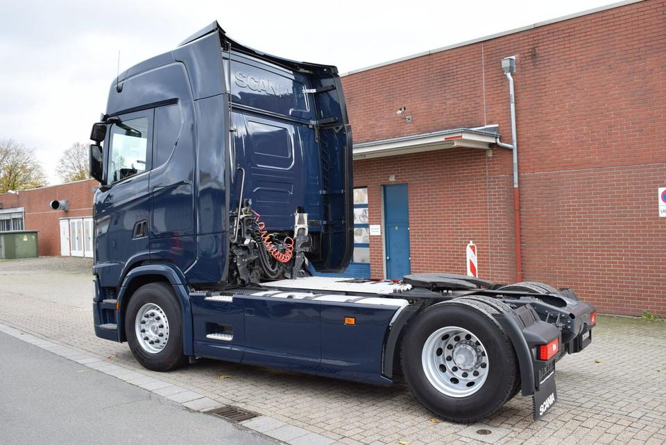 Scania S 450 Highline 2xTank LED Vollluft Retarder - Tractor truck: picture 4 Scania S 450 Highline 2xTank LED Vollluft Retarder - Tractor truck: picture 4