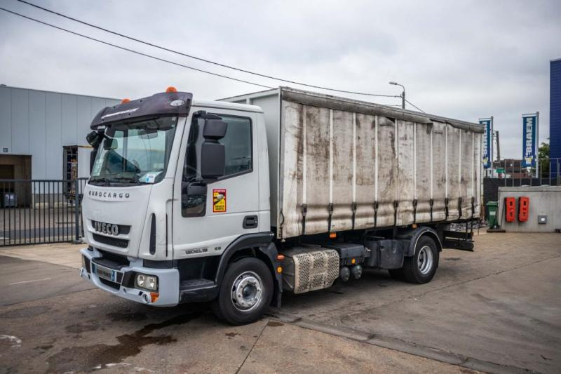 Iveco EUROCARGO 120EL19 - Curtain side truck: picture 1 Iveco EUROCARGO 120EL19 - Curtain side truck: picture 1