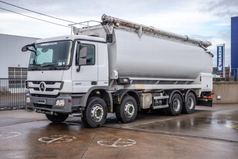 Mercedes ACTROS 3241+MP3+ECOVRAC 6COMP - Tanker truck: picture 1 Mercedes ACTROS 3241+MP3+ECOVRAC 6COMP - Tanker truck: picture 1