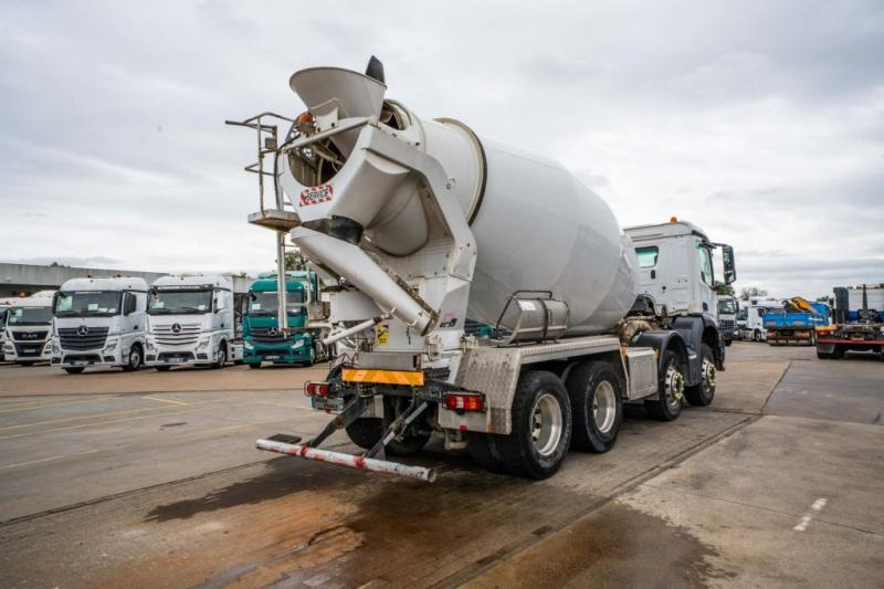 Mercedes AROCS 3240 + STETTER 9m3 - Concrete mixer truck: picture 4 Mercedes AROCS 3240 + STETTER 9m3 - Concrete mixer truck: picture 4