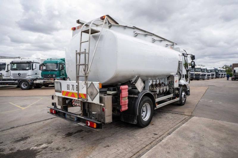 Renault MIDLUM 270 (16t) DXI+CM 11000L /4 COMP - Tanker truck: picture 4 Renault MIDLUM 270 (16t) DXI+CM 11000L /4 COMP - Tanker truck: picture 4