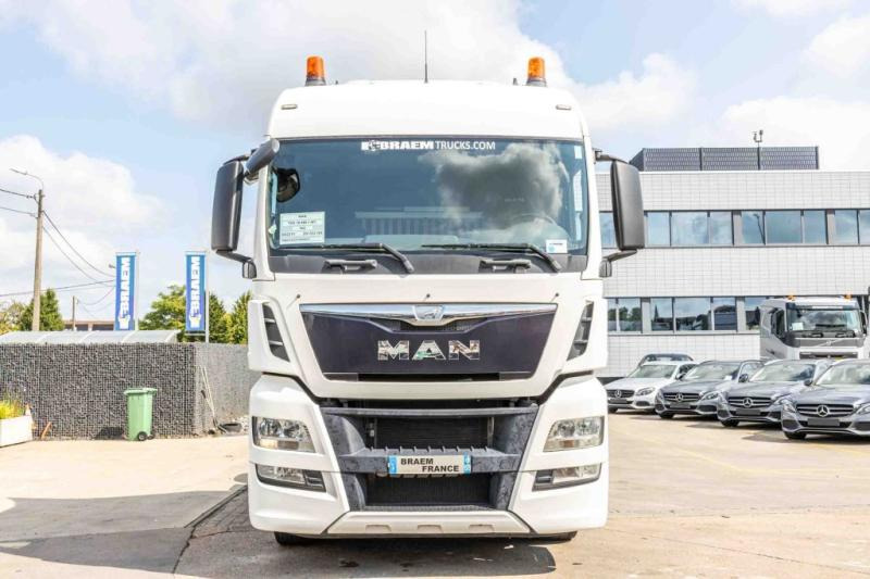 MAN TGX 18.440 XLX+INTARDER - Tractor truck: picture 2 MAN TGX 18.440 XLX+INTARDER - Tractor truck: picture 2