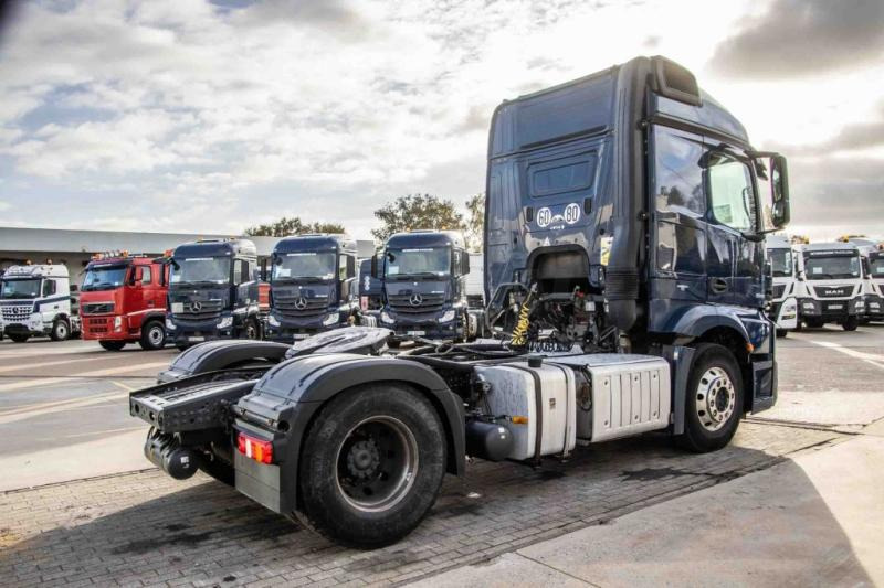 Mercedes ACTROS 1843 LS+E6+HYDRAULIQUE - Tractor truck: picture 3 Mercedes ACTROS 1843 LS+E6+HYDRAULIQUE - Tractor truck: picture 3