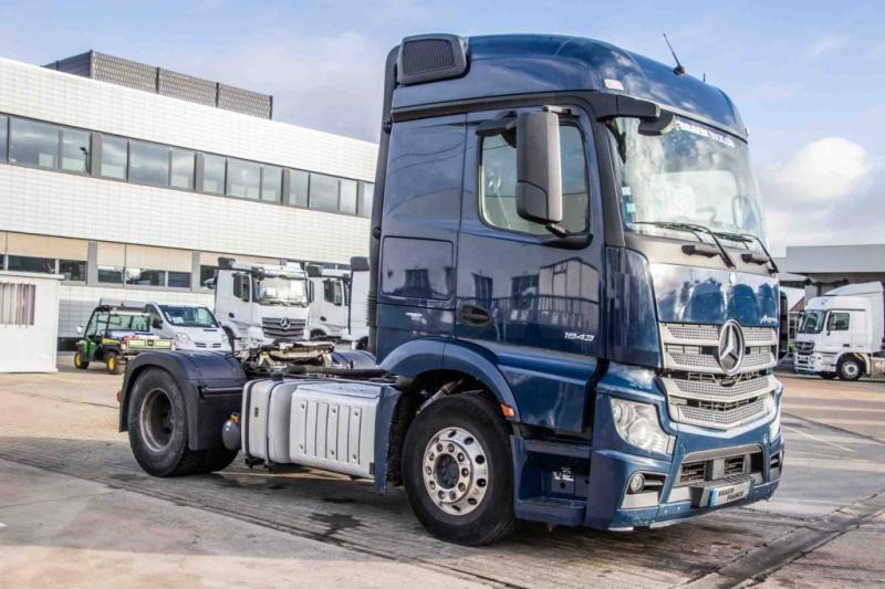 Mercedes ACTROS 1843 LS+E6+HYDRAULIQUE - Tractor truck: picture 2 Mercedes ACTROS 1843 LS+E6+HYDRAULIQUE - Tractor truck: picture 2