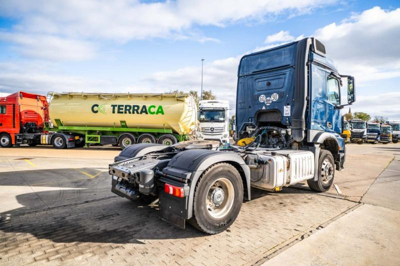 Mercedes AROCS 1843 LS ( NO ACTROS)+BIG AXLE +HYDR. - Tractor truck: picture 4 Mercedes AROCS 1843 LS ( NO ACTROS)+BIG AXLE +HYDR. - Tractor truck: picture 4