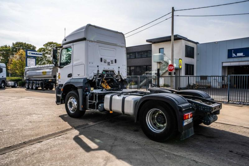 Mercedes AROCS 1843 LS ( NO ACTROS) - Tractor truck: picture 5 Mercedes AROCS 1843 LS ( NO ACTROS) - Tractor truck: picture 5