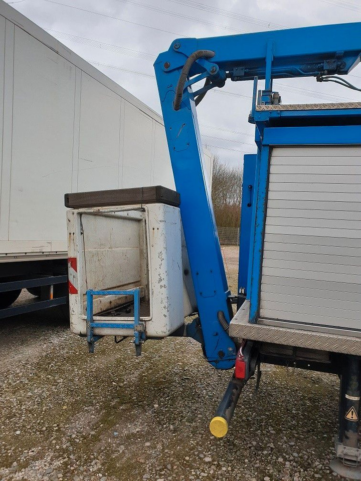 MAN TGL 8.180 Hubarbeitsbühne WuMAG 17 m - Truck with aerial platform: picture 4 MAN TGL 8.180 Hubarbeitsbühne WuMAG 17 m - Truck with aerial platform: picture 4