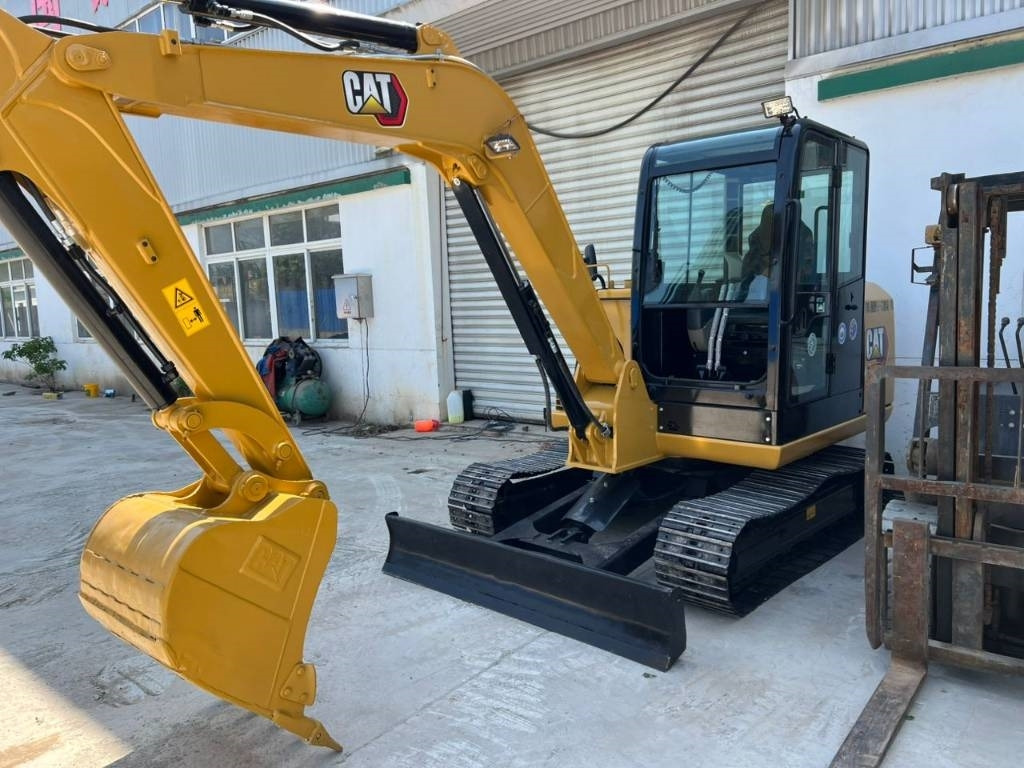 CAT 305.5 - Crawler excavator: picture 1 CAT 305.5 - Crawler excavator: picture 1