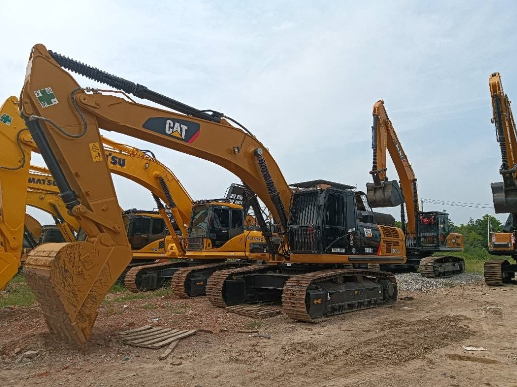 CAT 336 - Crawler excavator: picture 1 CAT 336 - Crawler excavator: picture 1
