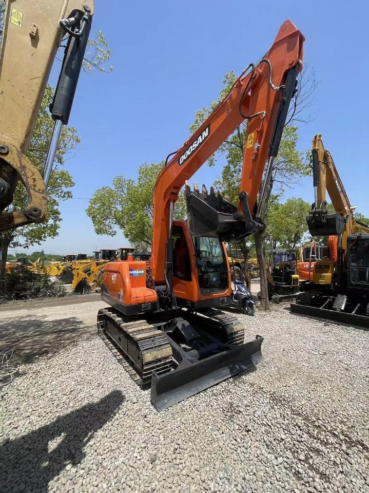 Doosan DX 75-9 C  - Mini excavator: picture 3 Doosan DX 75-9 C  - Mini excavator: picture 3