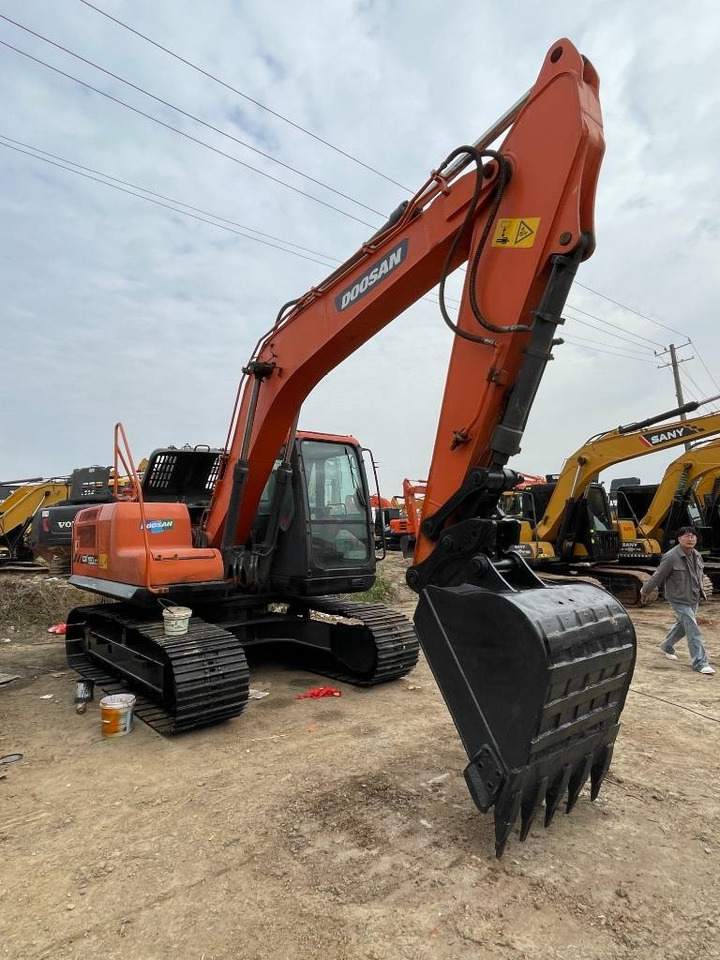 Doosan dx150 - Crawler excavator: picture 1 Doosan dx150 - Crawler excavator: picture 1