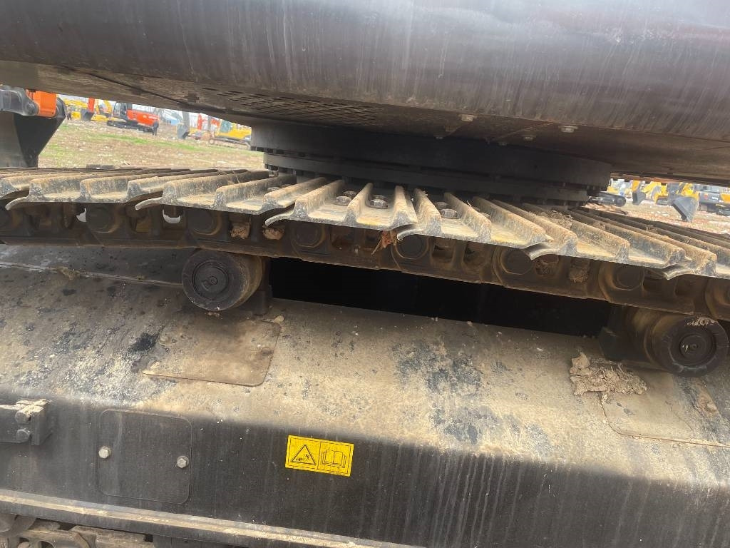Hitachi ZX 200 - Crawler excavator: picture 4 Hitachi ZX 200 - Crawler excavator: picture 4