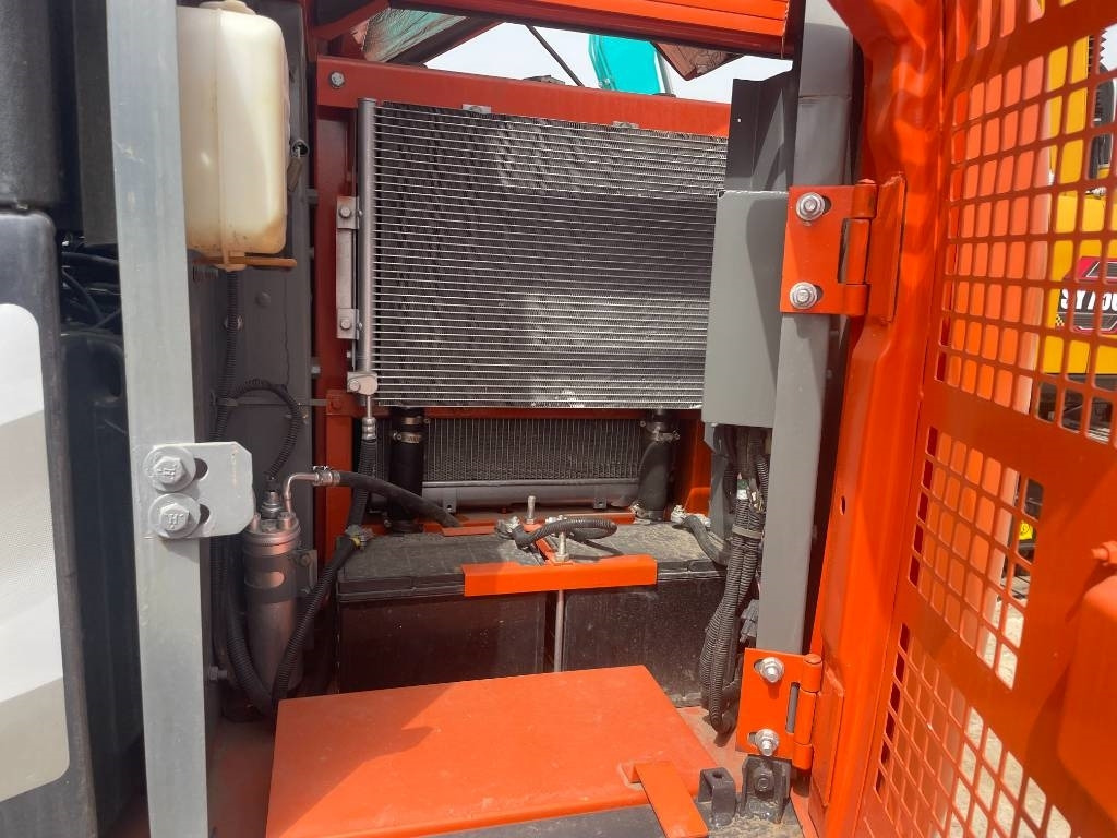 Hitachi ZX 70  leasing Hitachi ZX 70: picture 9