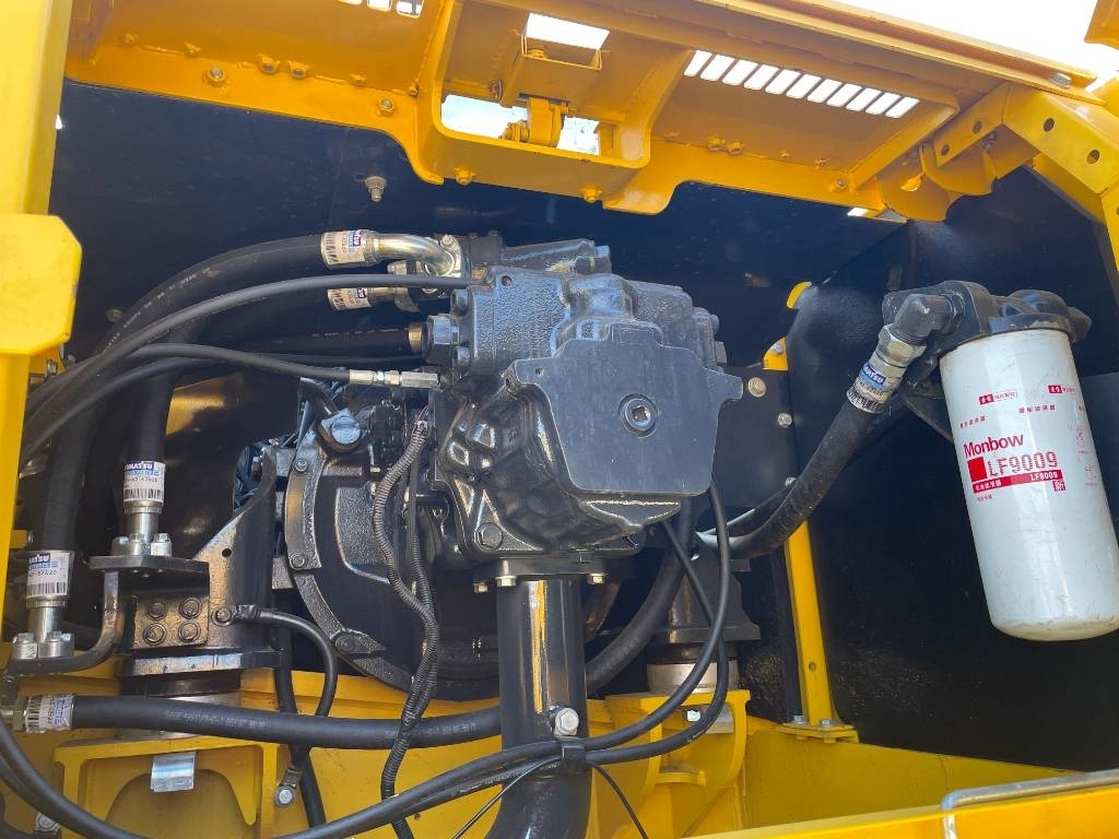 Komatsu PC 360 - Crawler excavator: picture 3 Komatsu PC 360 - Crawler excavator: picture 3