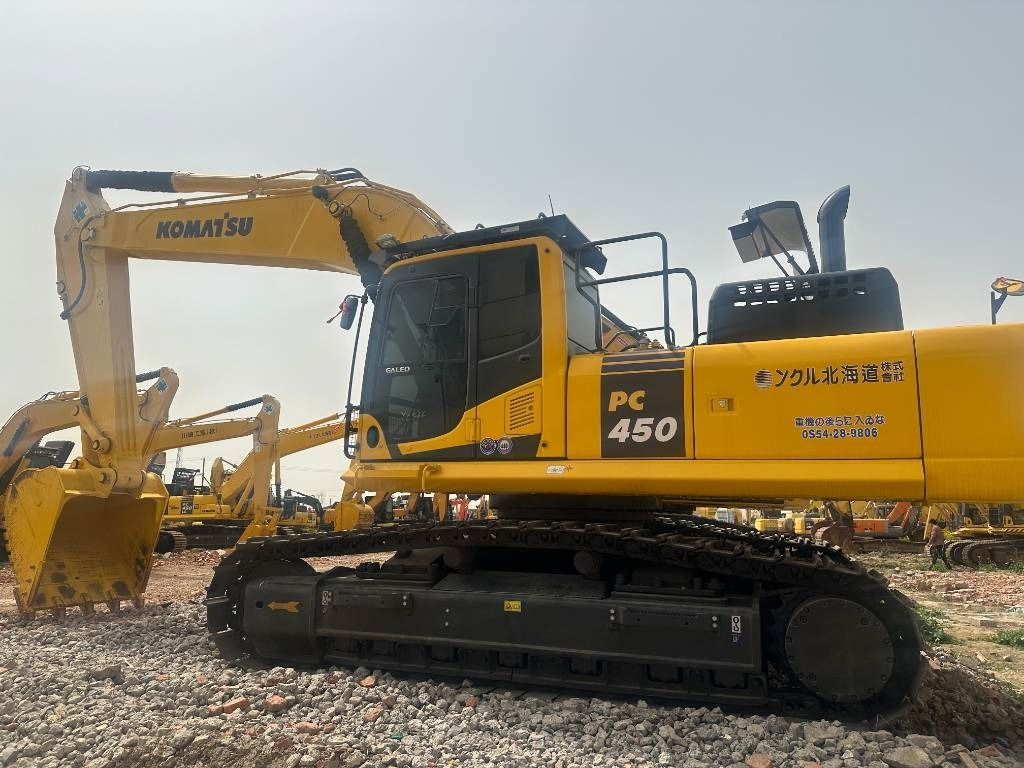 Komatsu PC 450 - Crawler excavator: picture 3 Komatsu PC 450 - Crawler excavator: picture 3