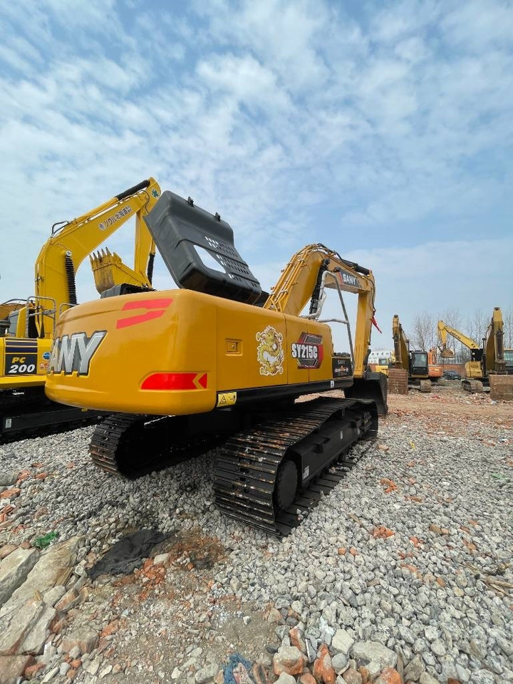 Sany 215 - Crawler excavator: picture 1 Sany 215 - Crawler excavator: picture 1