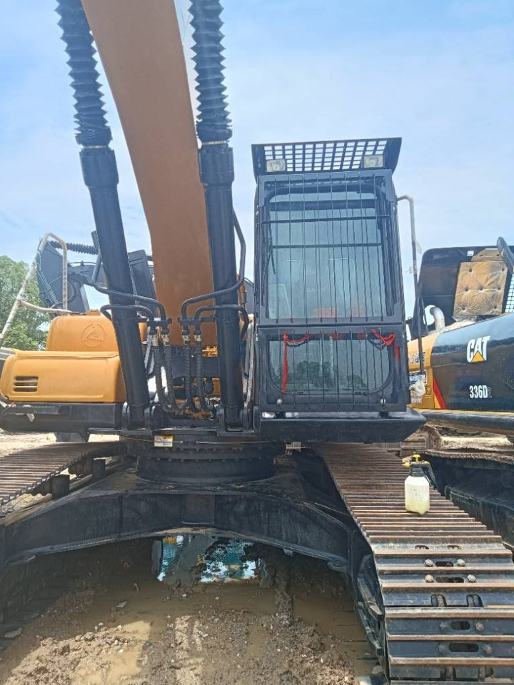 Sany 365 - Crawler excavator: picture 4 Sany 365 - Crawler excavator: picture 4