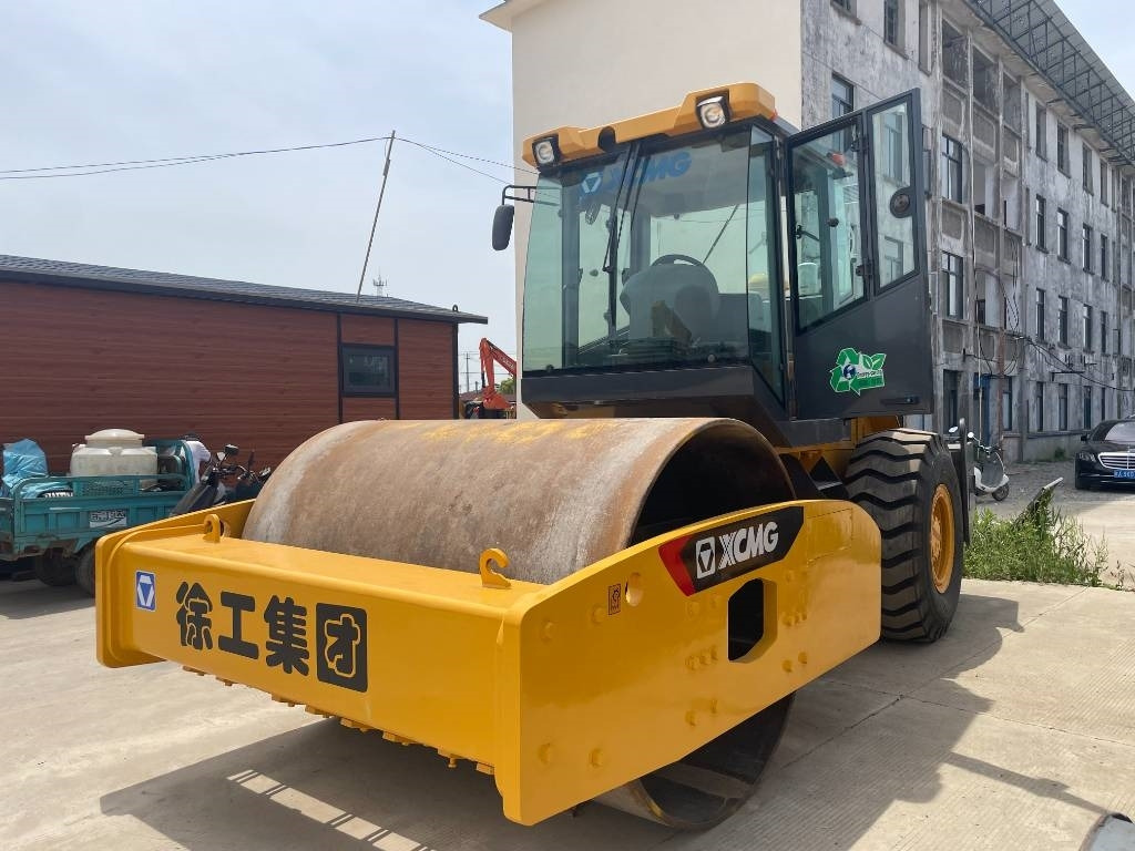 XCMG XS 223 J  leasing XCMG XS 223 J: picture 8