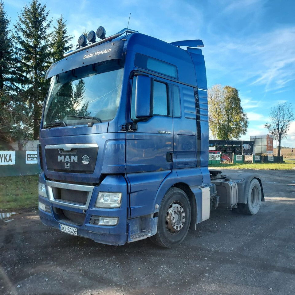 MAN TGX 18.440 -2011- retarder - automatic gearbox - Tractor truck: picture 1 MAN TGX 18.440 -2011- retarder - automatic gearbox - Tractor truck: picture 1