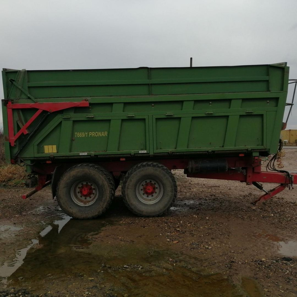 Pronar T, Traktorový náves, 669/1 - Farm tipping trailer/ Dumper: picture 2 Pronar T, Traktorový náves, 669/1 - Farm tipping trailer/ Dumper: picture 2