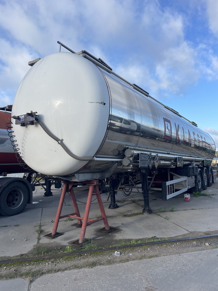 Klaeser TSA 55 C - Tanker semi-trailer: picture 3 Klaeser TSA 55 C - Tanker semi-trailer: picture 3
